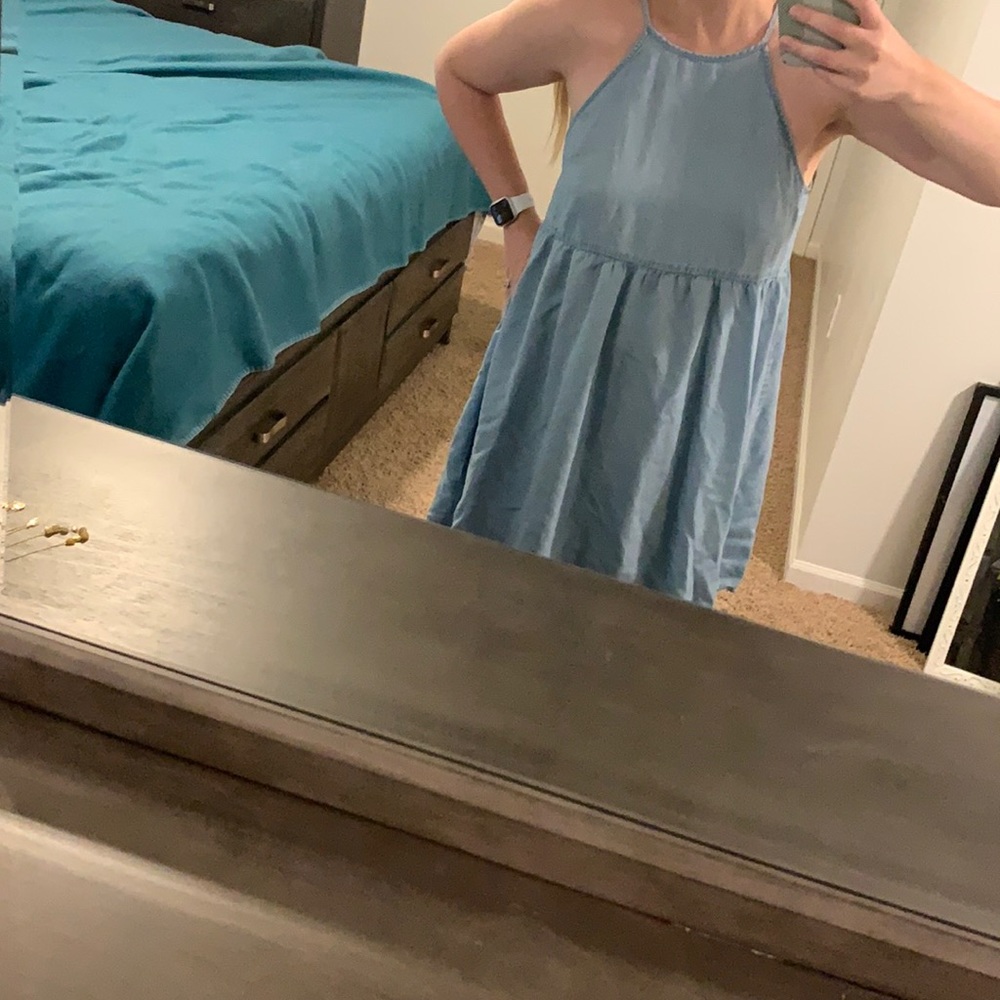 Medium dress